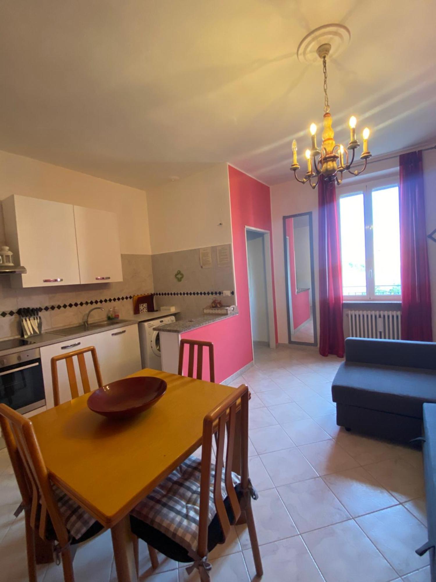 Appartement Domus Lungo Ticino à Pavie Extérieur photo